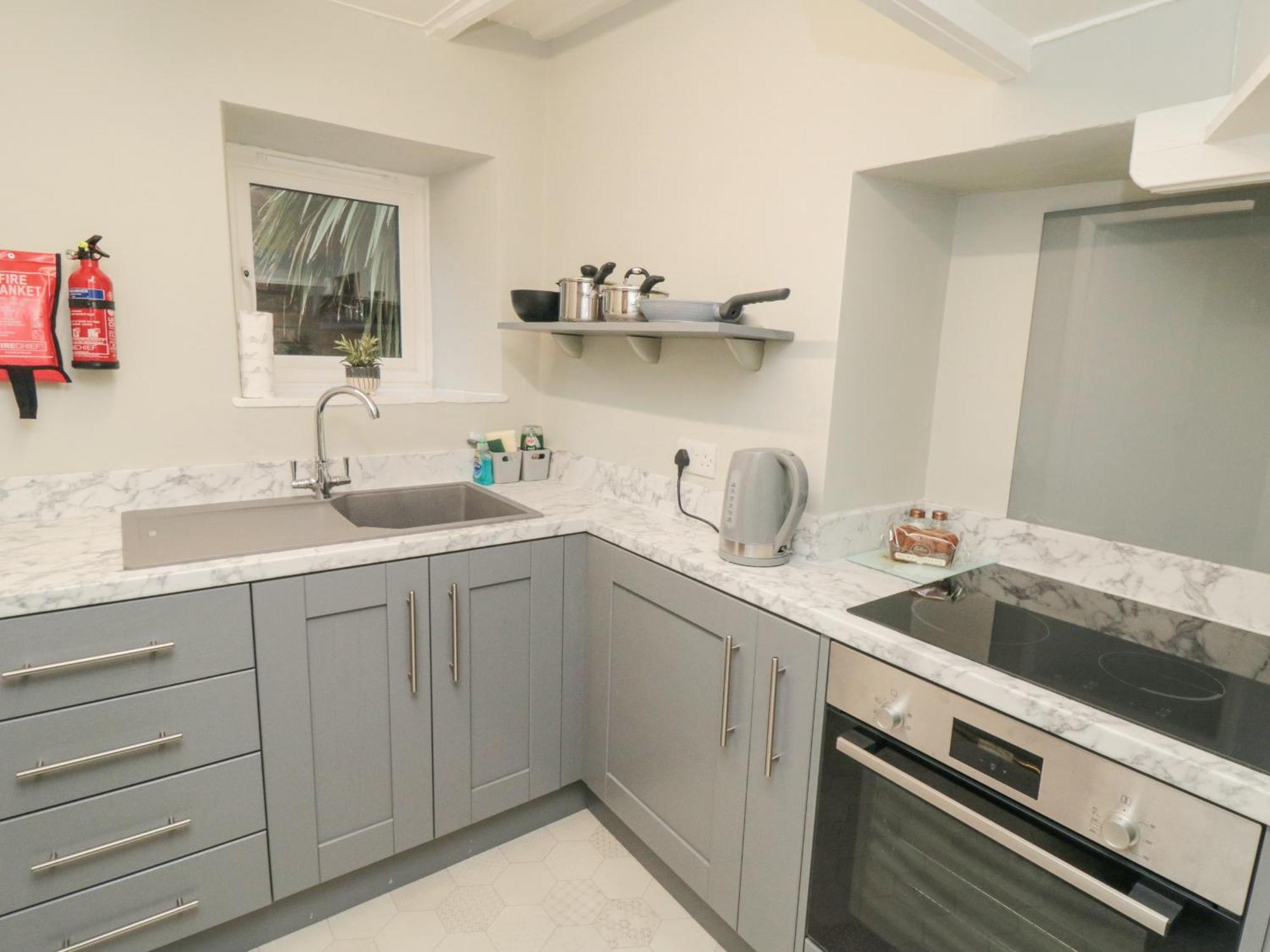 Newton Cottage Уитби Экстерьер фото
